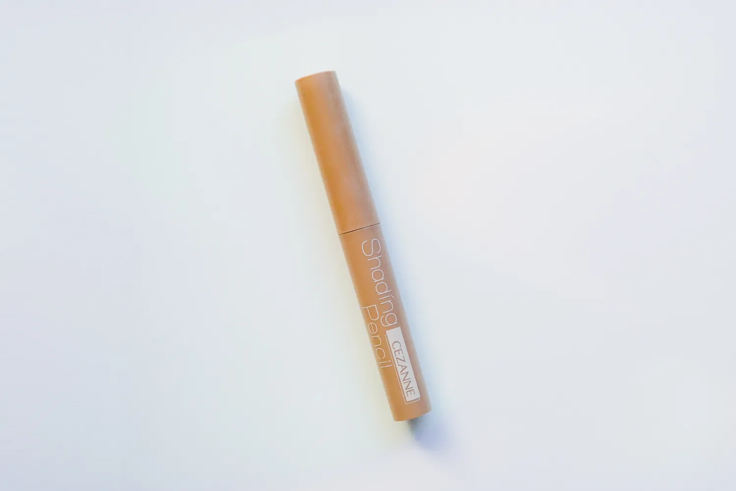 セザンヌのシェーディングペンシル