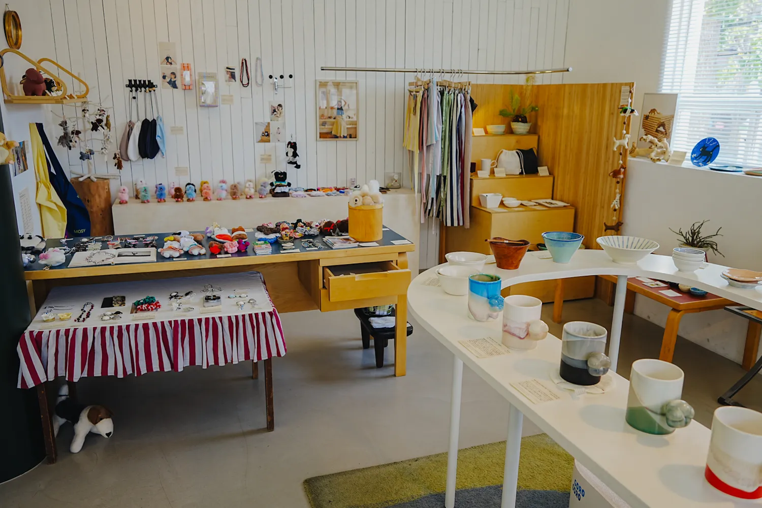 COSYMOSYの店内