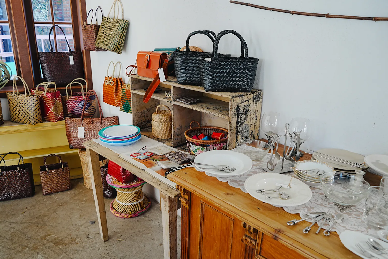 Object omyoの店内