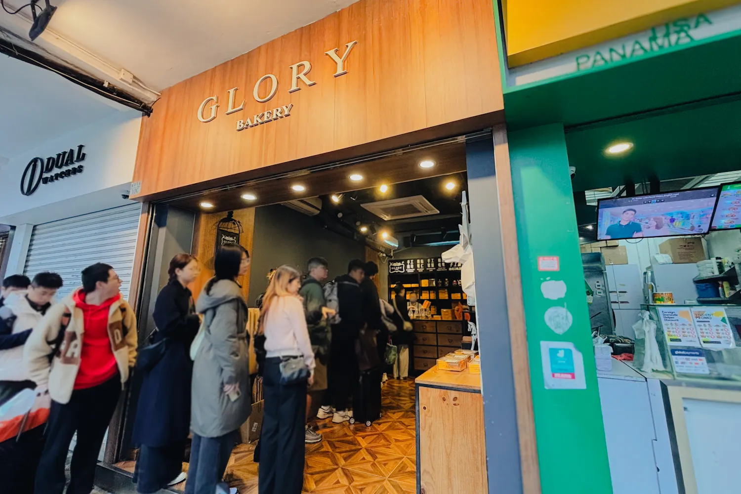 GLORY BAKERYのクッキー